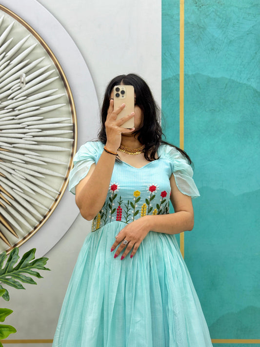 Beautiful Stylist Gown with Handowk Design